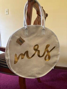 Mud Pie Cream Round Canvas Tote with Gold Snap